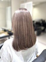 リベラ(LIBERA)&nbsp;韓国ヘアくびレイヤーエモージュ小顔ミルクティーベージュ★TARO