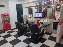 カットチームワタベ 早稲田店(CUT TEAM WATABE)の雰囲気（店内の雰囲気です）