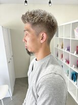 キートス 高知店(kiitos)&nbsp;メンズショート/刈り上げ男子/シルバーアッシュ