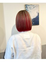 マリン(Marine)&nbsp;20代30代40代アンブレラカラーベージュ×レッドカラーボブ