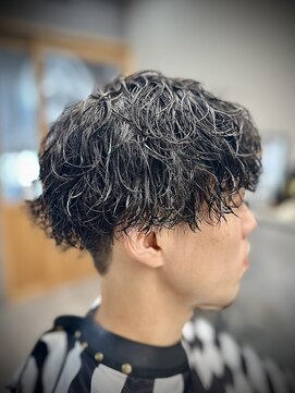 フジヤマバーバーショップ エビス(FUJIYAMA BARBER SHOP ebisu) ツイスパ【ebisu】