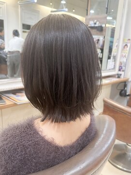 ネオリーブアイム 横浜西口店(Neolive aim) ボブレイヤー ワンカールボブ 韓国風ボブルフ【横浜】k