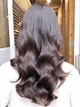 チョビー(Chobii) 表参道 コテ巻き風パーマ イメチェンヘアスタイル 韓国風