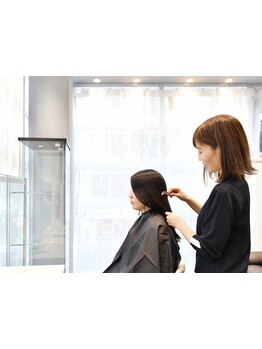 在籍スタイリストは全員女性の【Ginza Beaute】で細やかなサービスと心地よい空間をご提供します*