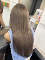 ラピス 横浜(Lapis)&nbsp;グレージュカラーブリーチカラーシールエクステ