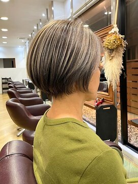 サンタフェ 名駅南店(Santa'Fe) Santa'Fe式脱白髪染め白髪ぼかしカラー/ショート