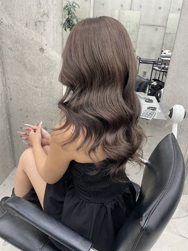 エゴル ナゴヤサカエ(ENGOL NAGOYA SAKAE) 【手島カミラ】1ブリーチで作るグレージュカラー