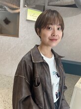 イルバイアトモス(ilu by Atmos)&nbsp;マッシュショート/くびれショート/耳掛けショート