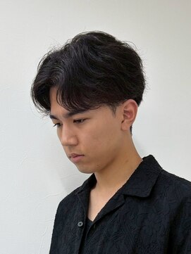 ロットオム 茅ヶ崎(Lot HOMME) リバースセンターパート/ニュアンスパーマ/ダウンバング/茅ヶ崎