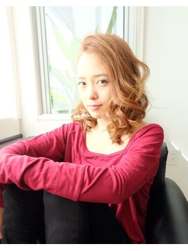ヘアデザイン ダブル(hair design Double) かきあげバングでセクシーに