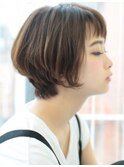 横顔も小顔に見えるショート★