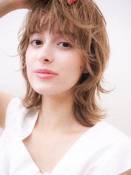 ネオリーブ チロル 横浜西口店(Neolive CiroL.) オシャレ女子 かわいい溢れるウルフヘア