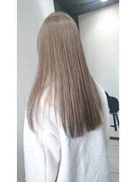 トムキャット(TOM CAT) スプリングベージュ