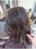 ハイライト×インナーカラー ショコラベージュ くびれヘア