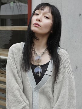 ヤド 原宿(YADO) レイヤー/ミディアムレイヤー/顔周り