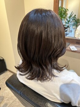 リノン(Linon)の写真/透明感を出せるカラー剤を使用◎ダメージを抑えながらグレイヘアーを楽しめると大人女性から大好評☆