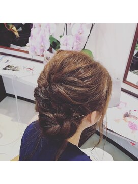 リレーション(Relation) 結婚式お呼ばれヘア