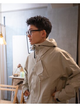 トゥ(TOE) スパイキーショート