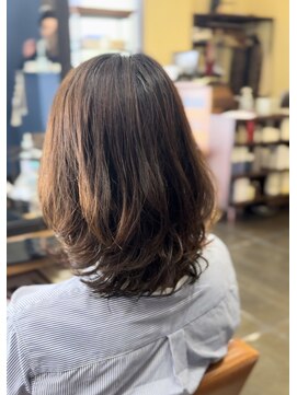 ワラティク(WARATI C) ふんわり上品レイヤーウェーブ