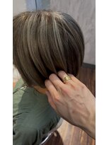 アトリエアルシュ(atelier ARCHE) 白髪ぼかし
