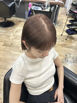 ミラ(MIRA) マロンカラー／秋カラー／ブラウンカラー#ボブスタイル/梅田