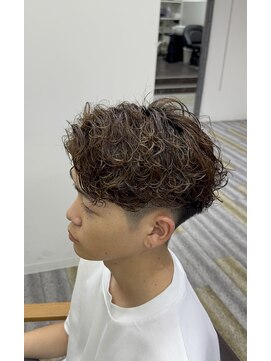 アフューズバイストゥー(Vfuse by StueW) 前回のパーマを生かして