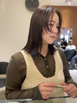 ヤイエ 青山店(yiye) オリーブグレージュ/暗め透明感/透明感カラー/