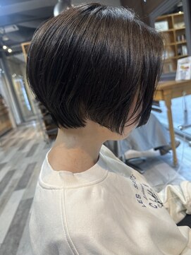 コル アサヒカワ(col asahikawa) 前下がりコンパクトショート