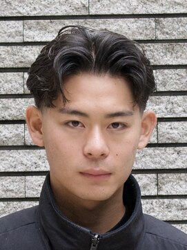 ザバーバー 渋谷(THE BARBER) 短髪フェード+フェザーパーマ