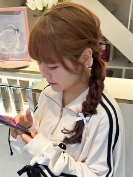 ラヴィ(Lavie) 韓国ヘアーハッシュカットレイヤーカットハイライトカラー