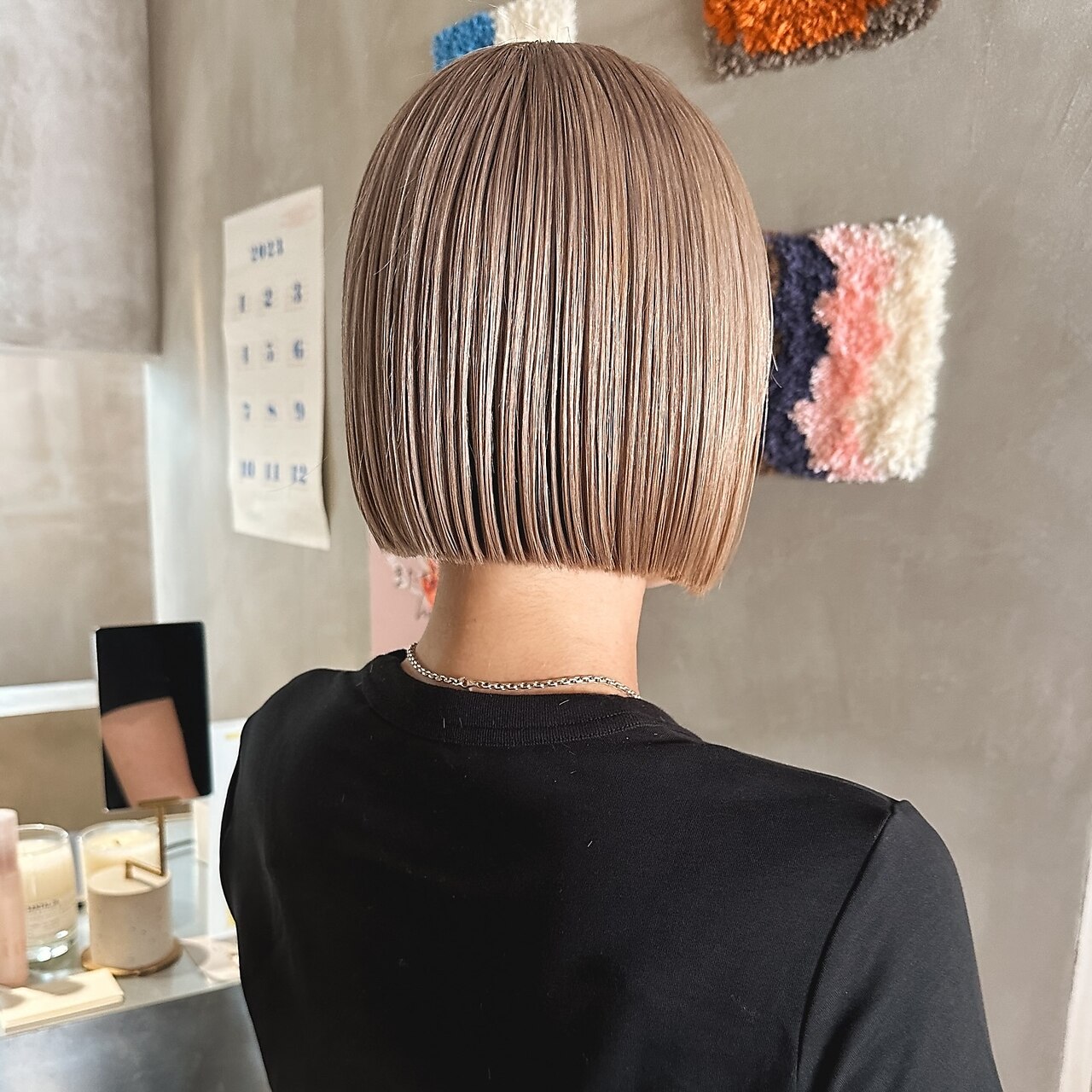 ボブ分 2026年夏】ハイトーン 切りっぱなし ボブの髪型・ヘアアレンジ｜人気順