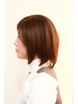 ブラット(brat) ハイライトボブ