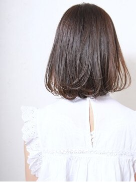 ヴィスト バイ レボ(VIST by REVO) 骨格補正小顔カット 48 【VIST ホシノショウタ】