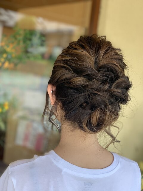 簡単ヘアアレンジ