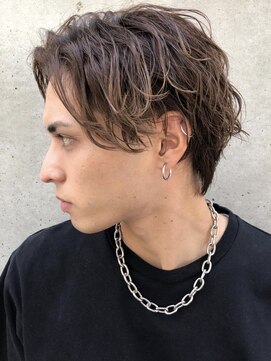 フィフス(fifth) マッシュウルフ コンマヘア ツイストパーマ ツーブロック