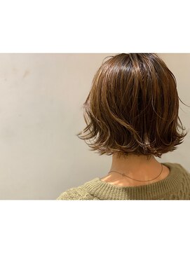 ワン 辻堂(one) マッシュ/くびれヘア/ビタミンカラー/メルティーカラー/辻堂駅