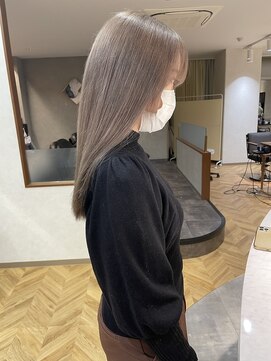 ロンド レア 天神大名店(Lond Le’a) ミルクティー/くびれヘア/ビタミンカラー/メルティからー