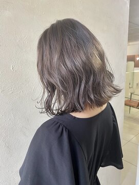 ユッカ 高槻茨木店(YUCCA) 【 YUCCA 】大人可愛い20代30代40代外ハネ・/グレージュ
