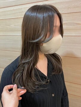 フォレスト ヒル Forest Hill by Genitore 艶髪クリームベージュ