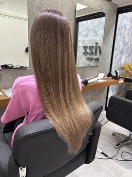 ヴィズバイエリーツ(vizz by elyts) エクステ/ブリーチなしダブルカラー/毛穴改善/髪質改善/北谷