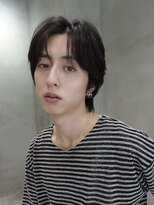 バイフィフス 原宿/表参道(by fifth)&nbsp;原宿フェザーパーマ大人メンズカットセンターパートウルフ30代