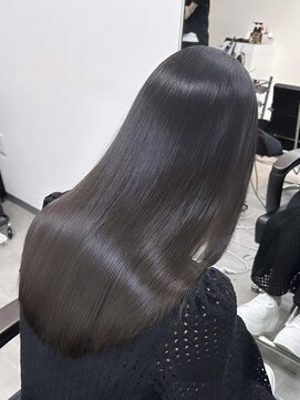 シンカ(shinka) アッシュグレージュカラー+最高級髪質改善トリートメント