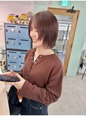 ショートボブ切りっぱなしボブタッセルボブブリーチダブルカラー