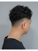 カルム(calme)&nbsp;【吉富】カーリーパーマ × フェード