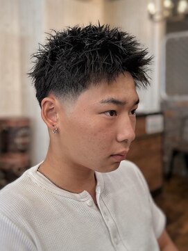 ラッド バイ ディーアンドティー(LAD by D&T) テーパードスパイキー メンズ/メンズカット/メンズパーマ