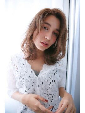 ネオリーブアイム 横浜西口店(Neolive aim) 柔らか質感ミディ