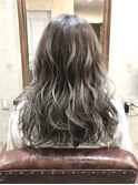 やわらかグレージュ♯インナー♯ハイライト♯ブリーチ