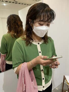 ノマド(nomad) セミロング パーマヘア 前髪パーマ