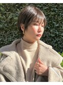 誰でもできるおしゃれ女性の前下がりマッシュショートボブ