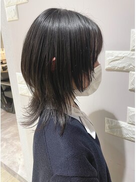 エクラバイナチュラル(eclat by Natural) ミディアムウルフ/ウルフカット/艶髪/髪質改善/似合わせカット